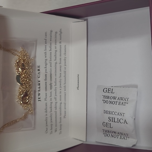 Luna Norte Necklace Set - Picture 2 of 4